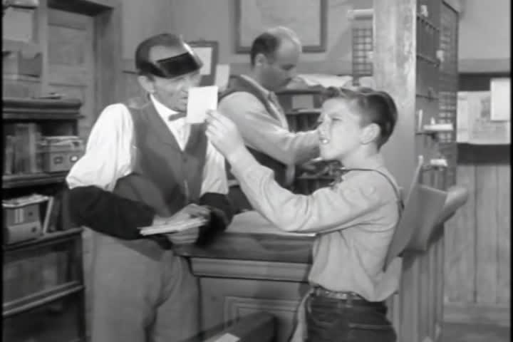 Thumbnail image for Saturday Morning Classic Television - Annie Oakley